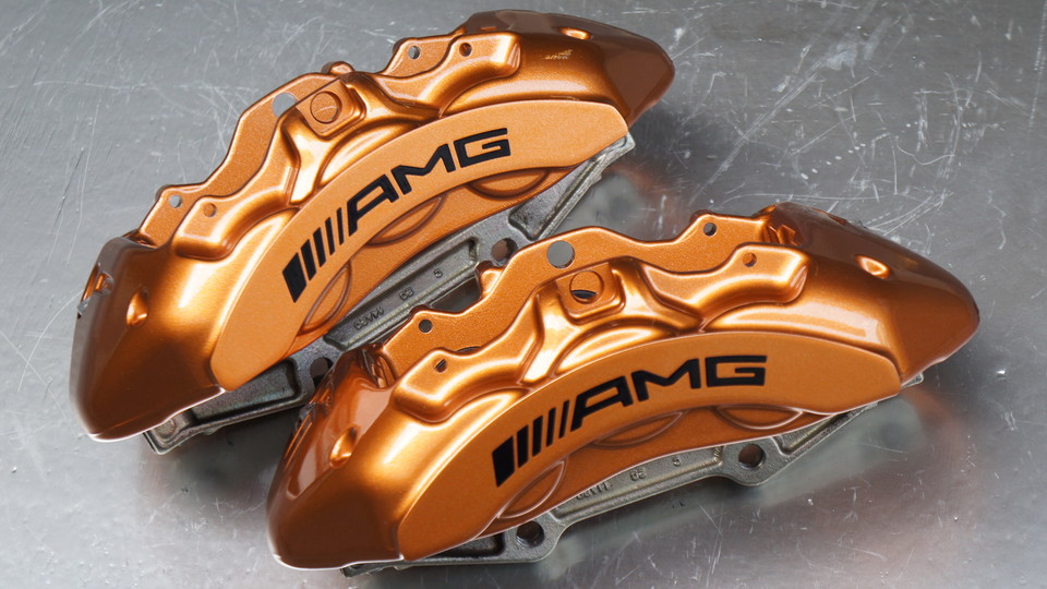 キャリパー塗装施工事例：ベンツＣＬＳ63ＡＭＧ純正キャリパー塗装　ＣＯＬＯＲ：オリジナルゴールド IMG9_1010_HERZJN_sub1.jpg