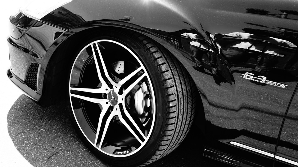 キャリパー塗装施工事例：ベンツＳクラスＷ221純正キャリパー塗装　ＣＯＬＯＲ：#052 premium platinum silver IMG9_1050_V5Xpnv_sub6.jpg