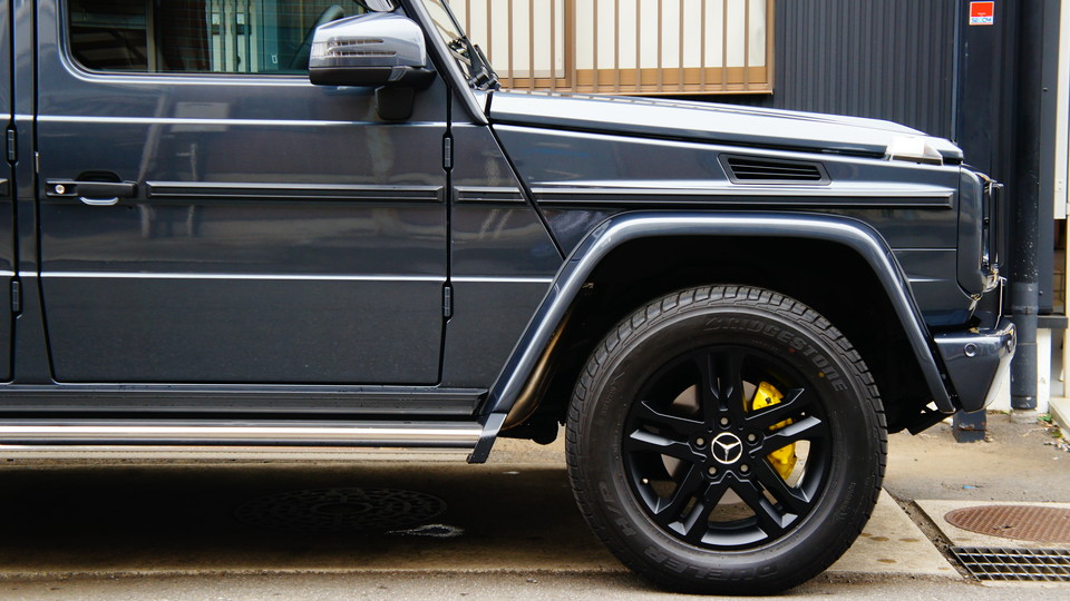 キャリパー塗装施工事例：ベンツGクラス純正キャリパー塗装　COLOR：#020 hawaiian passion yellow＆ホイール塗装　COLOR：半艶マットブラック IMG9_1125_JURzcn_sub8.jpg