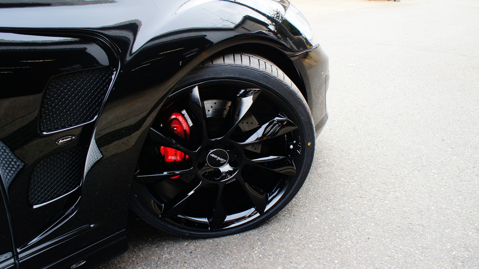 キャリパー塗装施工事例：ベンツＳ550Ｗ221純正キャリパー塗装　ＣＯＬＯＲ：#001 Italian losso solid IMG9_1171_9rRPSO_sub4.jpg