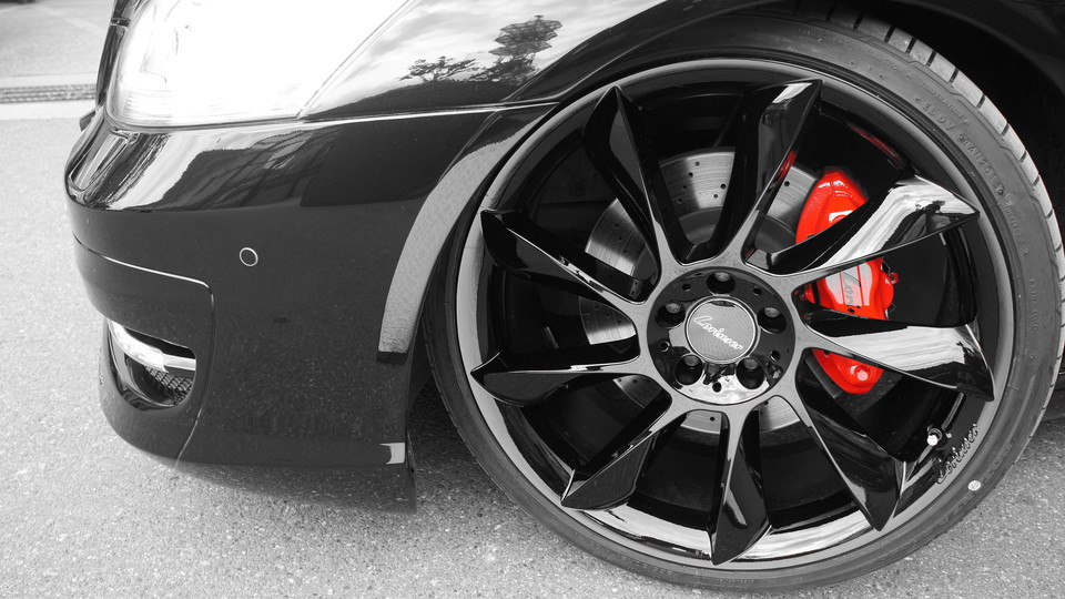 キャリパー塗装施工事例：ベンツＳ550Ｗ221純正キャリパー塗装　ＣＯＬＯＲ：#001 Italian losso solid IMG9_1171_9rRPSO_sub6.jpg