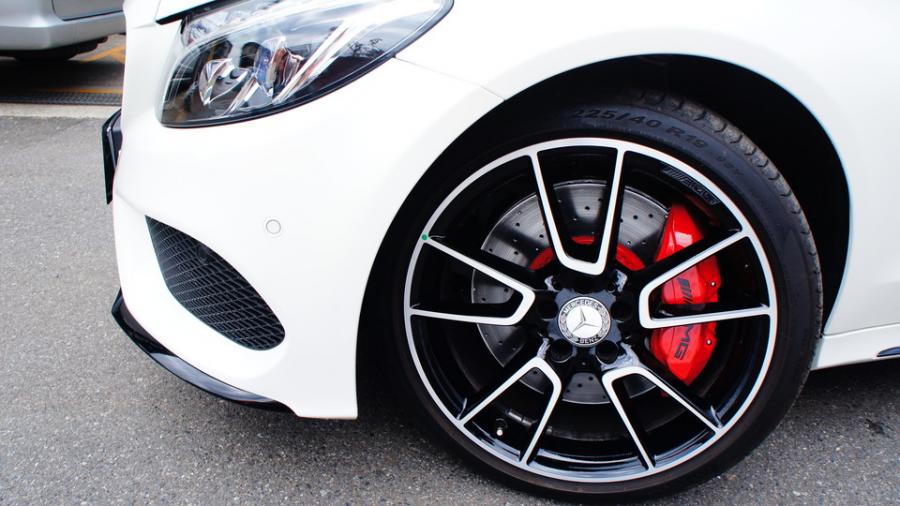 キャリパー塗装施工事例：ベンツC450純正キャリパー塗装＆ローター塗装　COLOR:#001 Italian losso solid IMG9_1321_1WRSrD_sub4.jpg