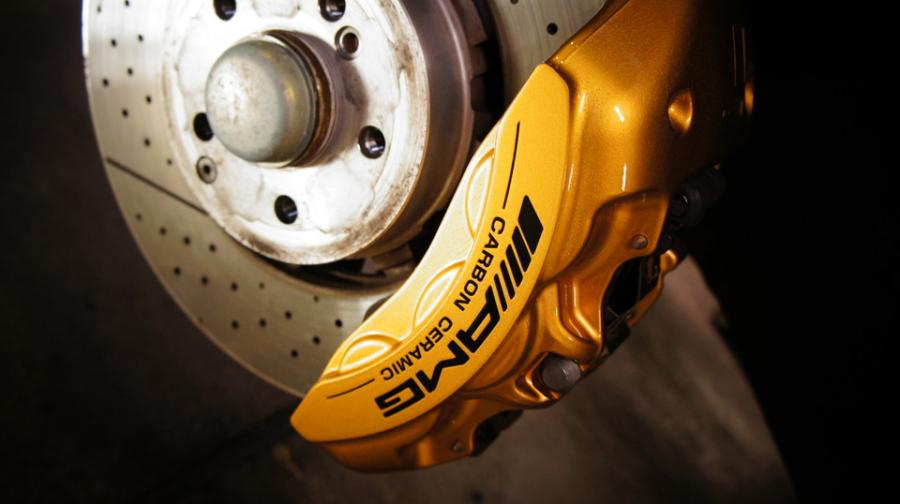 キャリパー塗装施工事例：ベンツCLS63AMG　キャリパー塗装　COLOR：#030 Royal art pearl orange gold IMG9_1369_1eGZVM_sub1.jpg