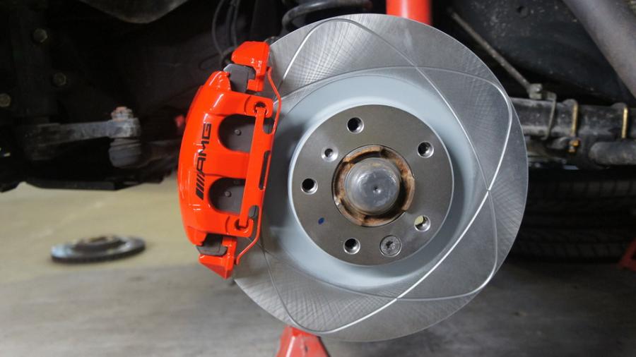 キャリパー塗装施工事例：ベンツG55AMG　キャリパー塗装　COLOR：#001 Italian losso solid IMG9_1423_1QELel_sub1.jpg