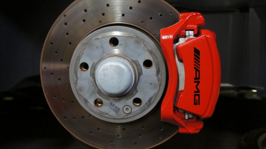 キャリパー塗装施工事例：ベンツCLA180　キャリパー塗装　COLOR:#001 Italian losso solid IMG9_1504_qwCxgy_sub1.jpg