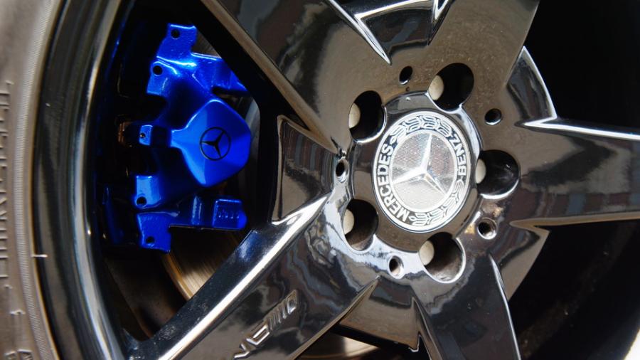 キャリパー塗装施工事例：ベンツSLK350 W171　キャリパー塗装　COLOR:#1115 Deep marine blue IMG9_1577_AjnHXu_sub8.jpg