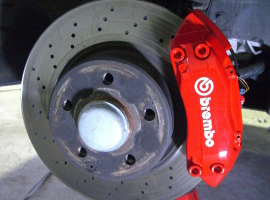 キャリパー塗装施工事例：W220 S320 IMG9_157_kG6HZ8_sub1.jpg