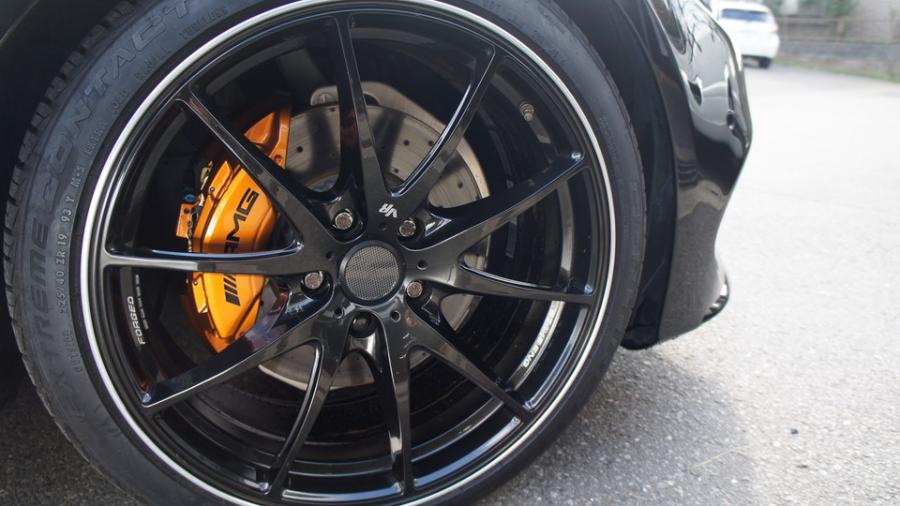 キャリパー塗装施工事例：ベンツCクラスW205　キャリパー塗装　COLOR:#030 Royal art pearl orange gold IMG9_1664_6U6gMt_sub5.jpg