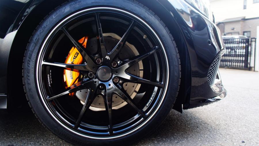 キャリパー塗装施工事例：ベンツCクラスW205　キャリパー塗装　COLOR:#030 Royal art pearl orange gold IMG9_1664_6U6gMt_sub7.jpg