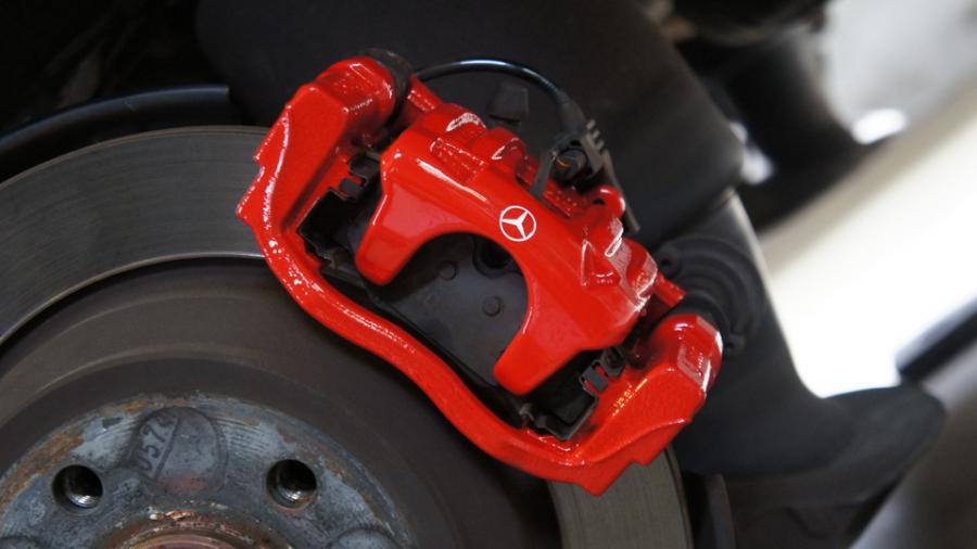 キャリパー塗装施工事例：ベンツVクラス　キャリパー塗装　COLOR:#001 Italian losso solid IMG9_1736_hUcyOX_sub2.jpg