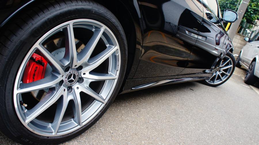 キャリパー塗装施工事例：ベンツSクラス　キャリパー塗装　COLOR:#001 Italian losso solid　バンパーモールキャリパー同色塗装 IMG9_1745_G8aPG1_sub6.jpg