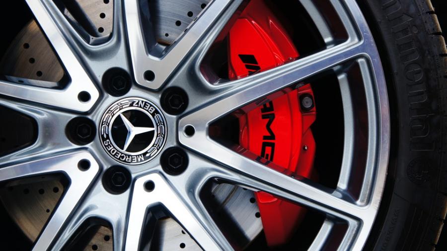 キャリパー塗装施工事例：ベンツSクラス　キャリパー塗装　COLOR:#001 Italian losso solid　バンパーモールキャリパー同色塗装 IMG9_1745_G8aPG1_sub8.jpg