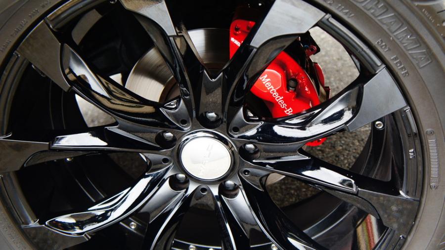 キャリパー塗装施工事例：ベンツG350　キャリパー塗装　COLOR:#001 Italian losso solid IMG9_1764_RwxtmY_sub4.jpg