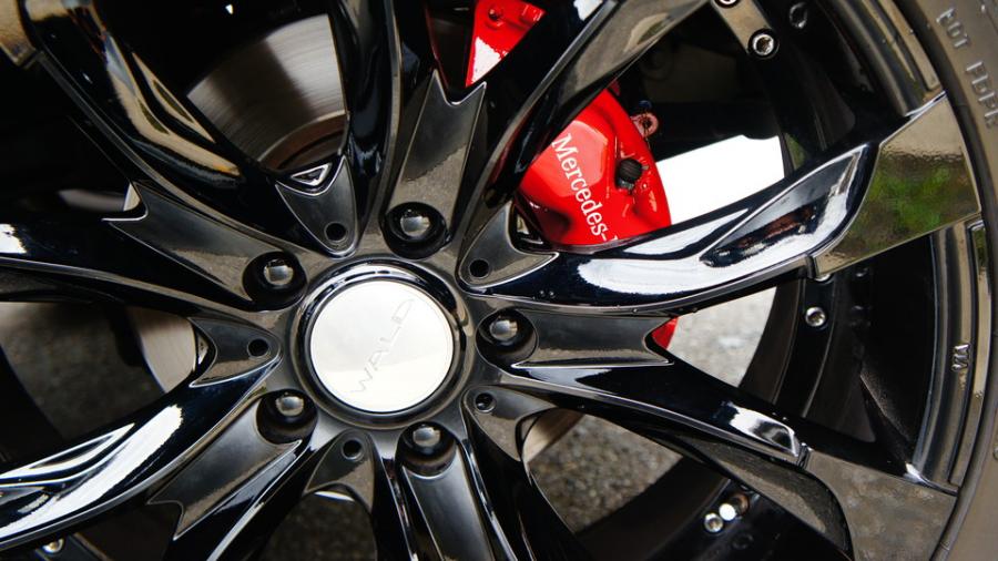 キャリパー塗装施工事例：ベンツG350　キャリパー塗装　COLOR:#001 Italian losso solid IMG9_1764_RwxtmY_sub6.jpg