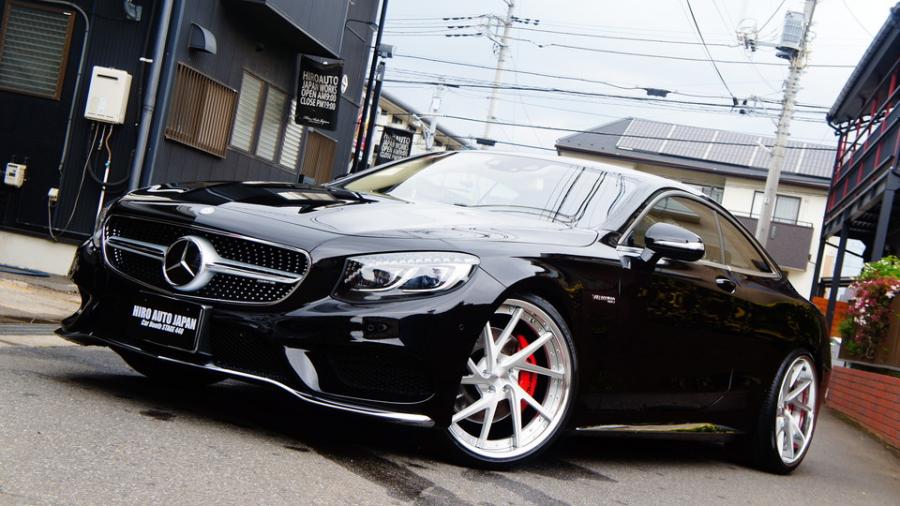 ベンツS550クーペ　キャリパー塗装＆ローター塗装　COLOR:#001 Italian losso solid＆ローターブラック系