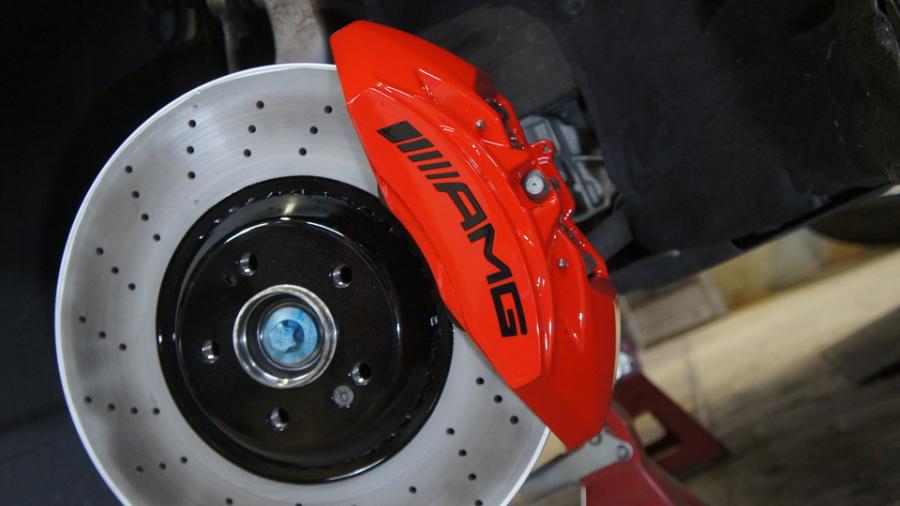 キャリパー塗装施工事例：ベンツS550クーペ　キャリパー塗装＆ローター塗装　COLOR:#001 Italian losso solid＆ローターブラック系 IMG9_1823_dFPfq3_sub1.jpg