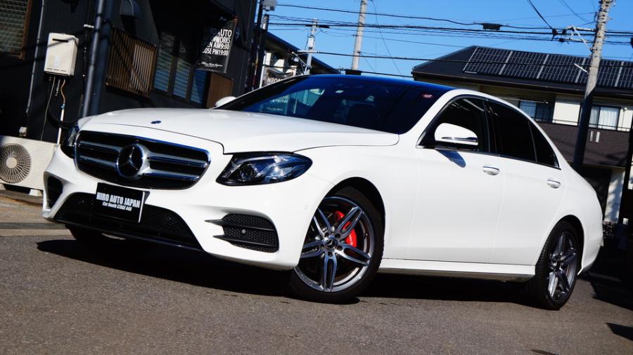 キャリパー塗装施工事例：ベンツE250　キャリパー塗装ＣＯＬＯＲ：#1112 Racing red IMG9_1902_WY1j4K_sub3.jpg