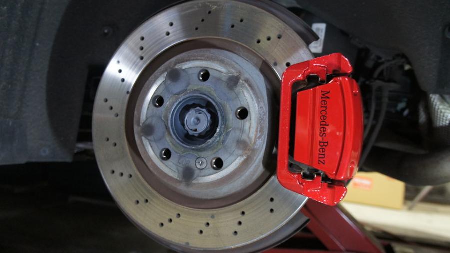 キャリパー塗装施工事例：ベンツSL350　キャリパー塗装COLOR:#010 premiun rouge candy red IMG9_1903_zRoSb5_sub2.jpg