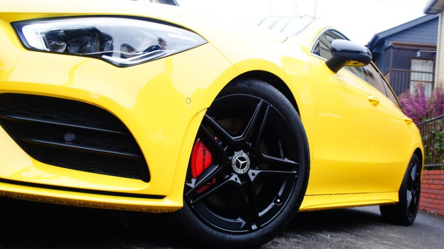 キャリパー塗装施工事例：ベンツCLAシューティングブレーク　キャリパー塗装COLOR:#001 Italian losso solid　ホイール塗装：半艶ブラック IMG9_1930_Yc5I5Q_sub3.jpg