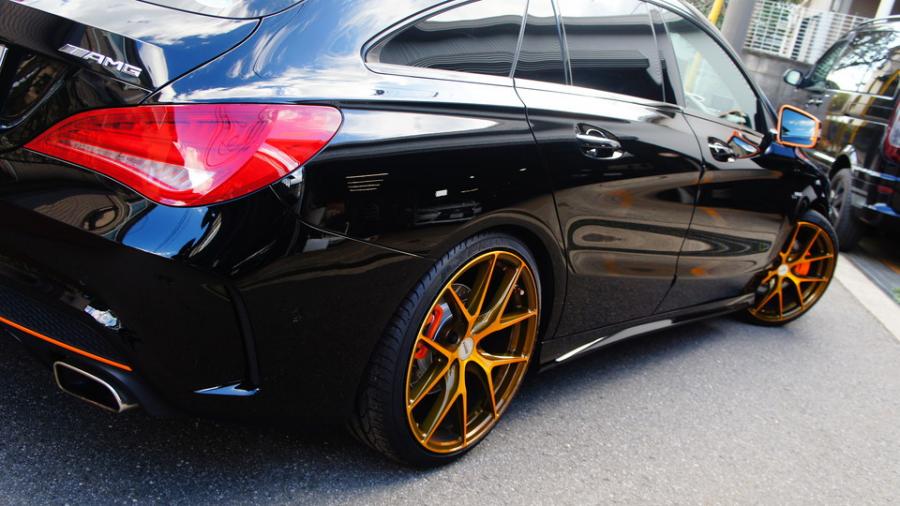 キャリパー塗装施工事例：ベンツCLAｼｭｰﾃｨﾝｸﾞﾌﾞﾚｰｸ　キャリパー塗装COLOR:#1110 Valencia premium orange　ローター加工Type:6SD IMG9_1939_UH5vCU_sub8.jpg