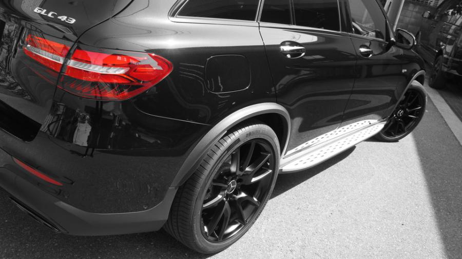 キャリパー塗装施工事例：ベンツGLC43AMG　キャリパー塗装COLOR:#021 california sunshinne yellow IMG9_1980_2DWxKW_sub9.jpg