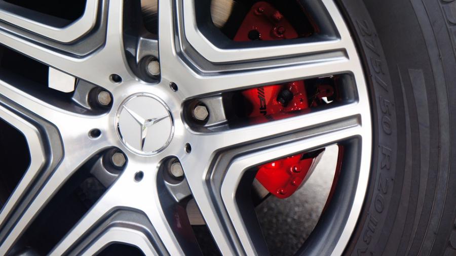 キャリパー塗装施工事例：ベンツG350d　キャリパー塗装COLOR:#001 Italian losso solid IMG9_2035_8kgOU1_sub6.jpg