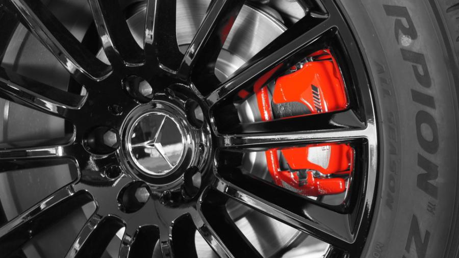 キャリパー塗装施工事例：ベンツG350d　キャリパー塗装COLOR:#001 Italian losso solid　スペーサー前後取付、ホイール塗装一台分、各種ブラックアウト塗装 IMG9_2096_ugCztL_sub10.jpg