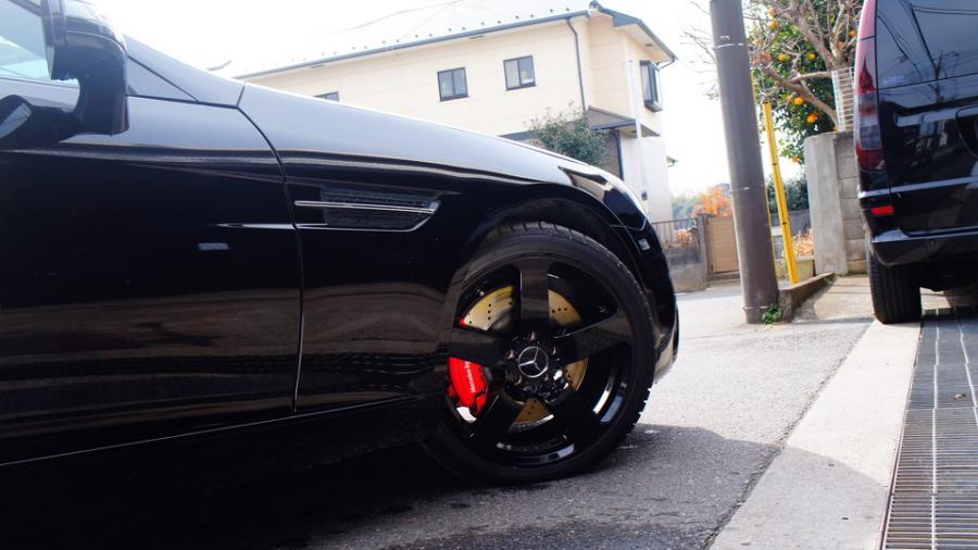 キャリパー塗装施工事例：ベンツSLC　キャリパー塗装COLOR:#001 Italian losso solid　スペーサー装着 IMG9_2100_hcIA0o_sub9.jpg