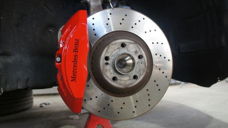 キャリパー塗装施工事例：ベンツS400h　キャリパー塗装COLOR:#001 Italian losso solid IMG9_2106_xC0e69_sub1.jpg