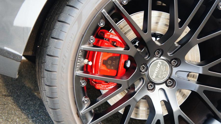 キャリパー塗装施工事例：ベンツCLS450　キャリパー塗装COLOR:#001 Italian losso solid　ローター塗装COLOR:#005 Deep coal black IMG9_2184_z4XEUP_sub4.jpg