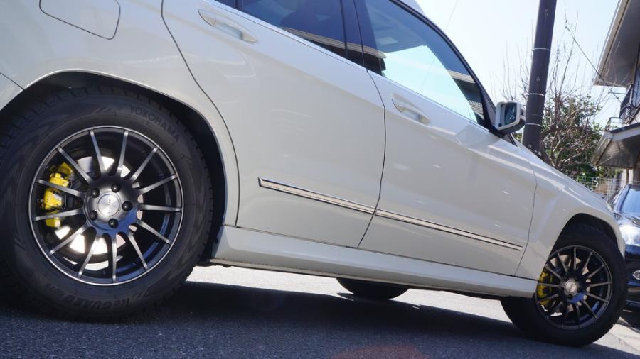 キャリパー塗装施工事例：ベンツGLK　キャリパー塗装COLOR:#020 hawaiian passion yellow IMG9_2273_JAMkR3_sub8.jpg