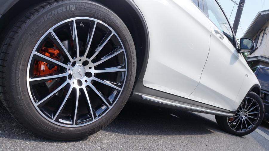 キャリパー塗装施工事例：ベンツGLC43クーペ　キャリパー塗装COLOR:#1110 Valencia premium orange IMG9_2320_1hHrfo_sub5.jpg