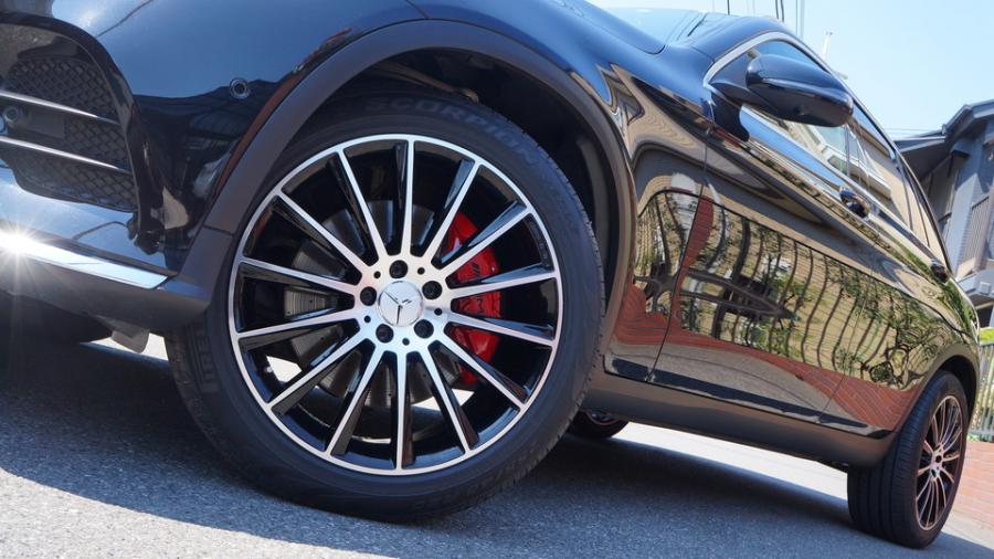 キャリパー塗装施工事例：ベンツGLC43AMG　キャリパー塗装COLOR:#001 Italian losso solid IMG9_2329_C30kmi_sub3.jpg