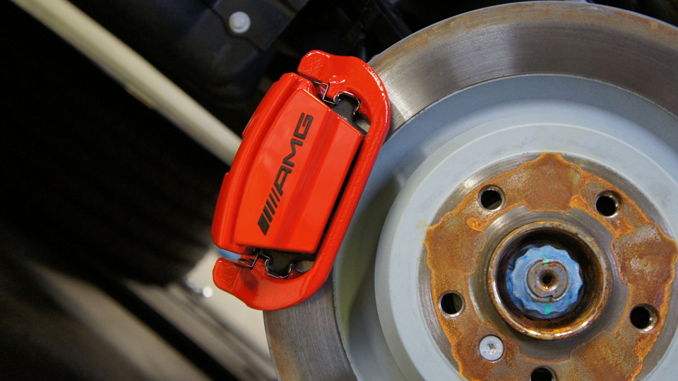 キャリパー塗装施工事例：ベンツGL350 BLUETEC　塗装色：#001 Italian losso solid IMG9_610_6XPpsT_sub2.jpg