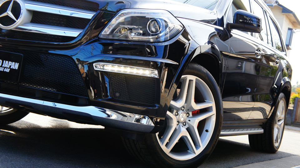 キャリパー塗装施工事例：ベンツGL350 BLUETEC　塗装色：#001 Italian losso solid IMG9_610_6XPpsT_sub7.jpg
