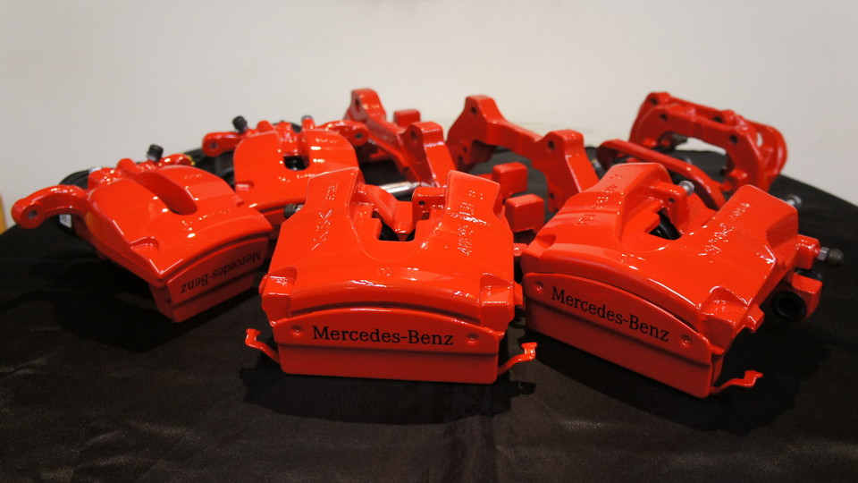 ベンツW166ML純正キャリパー塗装　カラー：#001 Italian losso solid