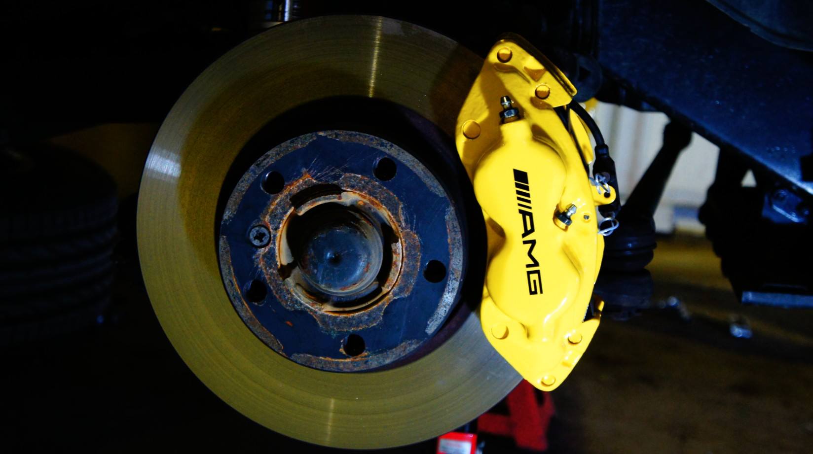 キャリパー塗装施工事例：Mercedes-Benz AMG G55 Cabrioletキャリパー塗装＆LOGO★COLOR:giallo modena #002 IMG9_812_2MzROG_sub1.jpg