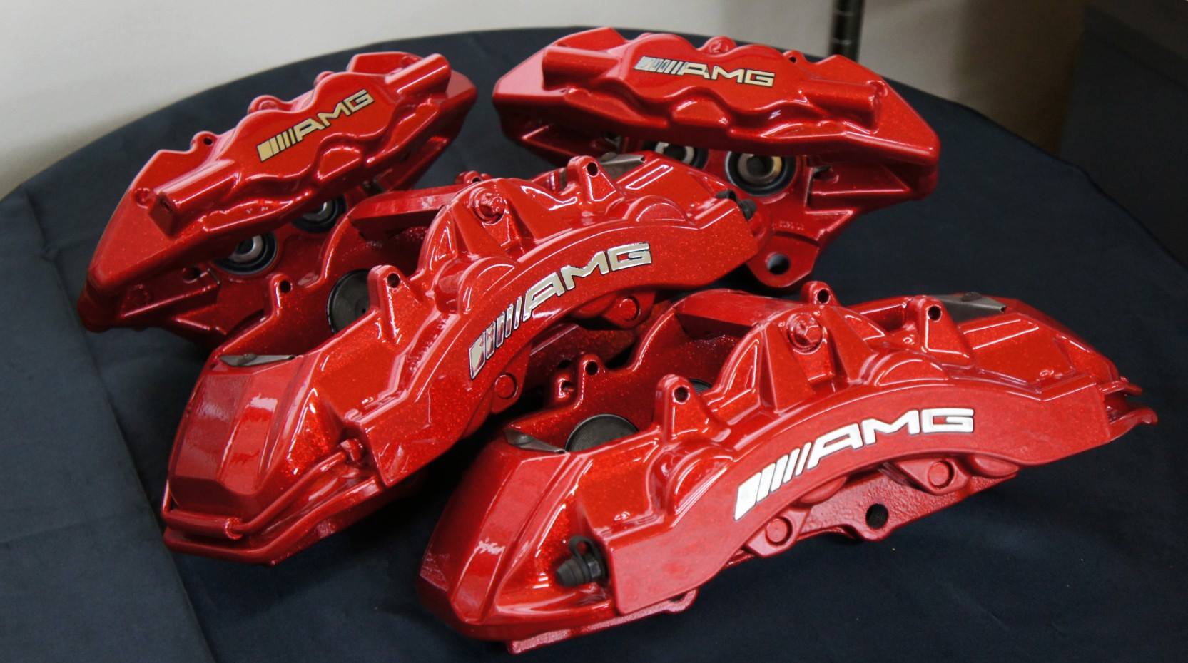 Benz E55AMG SW W211キャリパー塗装＆LOGO★COLOR:#011 royal flash candy red