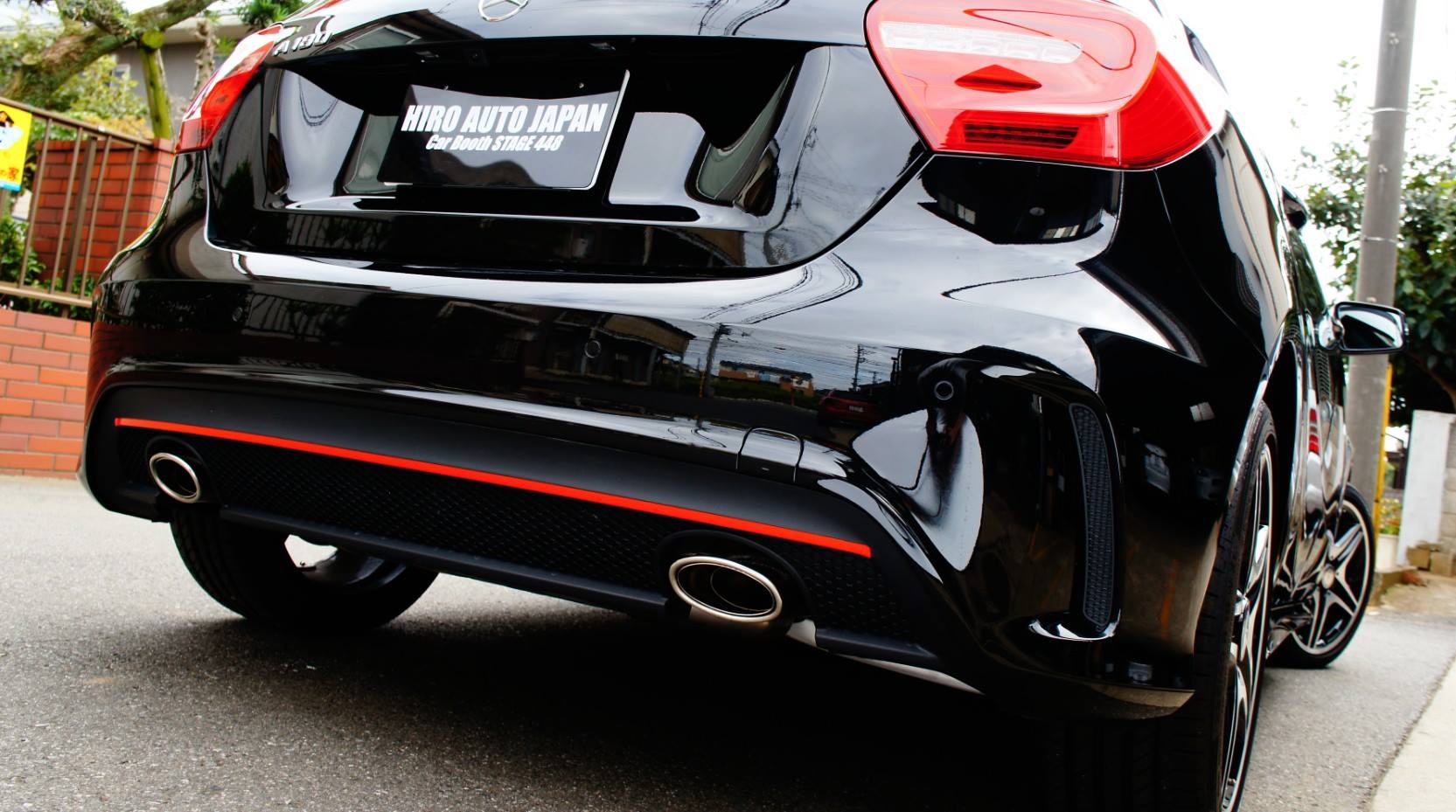 キャリパー塗装施工事例：Mercedes-Benz A180 W176キャリパー塗装＆LOGO★COLOR：#001 Italian losso solid CPJオリジナルノンダストブレーキパットに前後交換＆赤ライン前後バンパーラッピング IMG9_859_j7cyOE_sub8.jpg