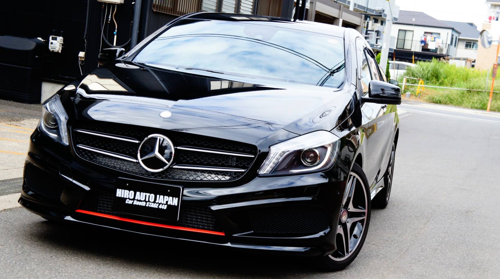 キャリパー塗装施工事例：Mercedes-Benz A180 W176キャリパー塗装＆LOGO★COLOR：#001 Italian losso solid CPJオリジナルノンダストブレーキパットに前後交換＆赤ライン前後バンパーラッピング IMG9_859_j7cyOE_sub9.jpg