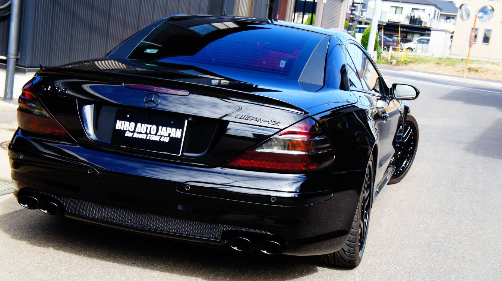 キャリパー塗装施工事例：Mercedes-Benz SL55AMGキャリパー塗装COLOR：#003 tokyo midnight gold ローター塗装COLOR：#005 deep coal black その他：HAJフルカスタム IMG9_870_goSrpI_sub7.jpg