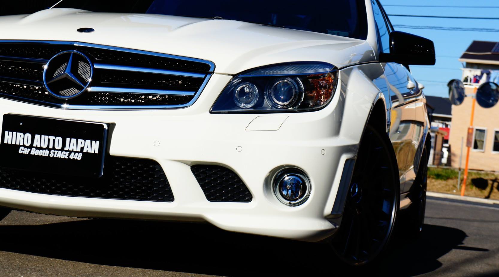 Mercedes-Benz C63AMGキャリパー塗装COLOR：#011 royal flash candy red D-DASHダストダウンブレーキパット前後装着