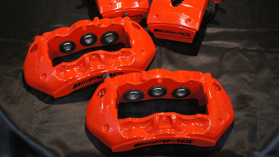 キャリパー塗装施工事例：ベンツBenz R231SL63AMG キャリパー塗装 COLOR:#001 Italian losso solid IMG9_916_gVTEmY_sub1.jpg