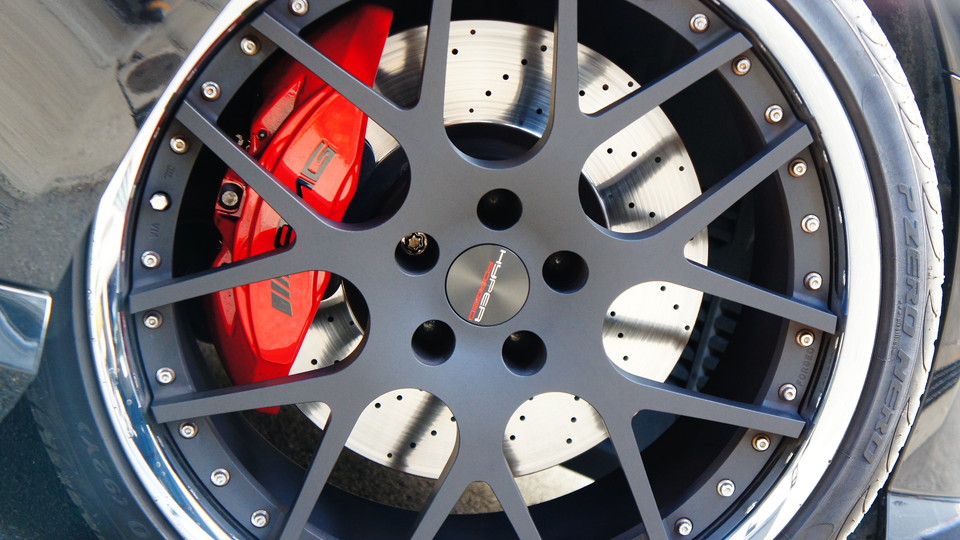 キャリパー塗装施工事例：ベンツR231 SL純正キャリパー塗装　COLOR:#001 Italian losso solid IMG9_927_O6tjpt_sub6.jpg