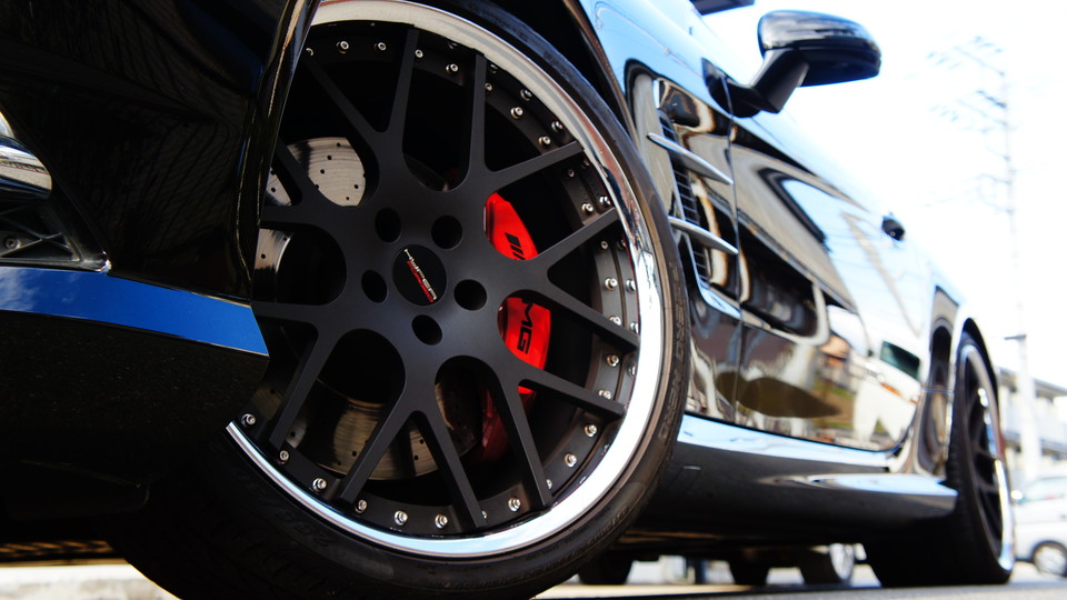 キャリパー塗装施工事例：ベンツR231 SL純正キャリパー塗装　COLOR:#001 Italian losso solid IMG9_927_O6tjpt_sub8.jpg