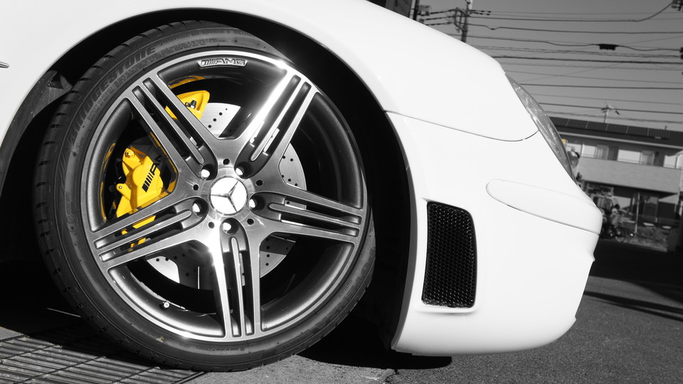 キャリパー塗装施工事例：ベンツBenz R230AMG用ブレンボキャリパー取付塗装　COLOR:#002 giallo modena IMG9_928_lmYhRc_sub8.jpg