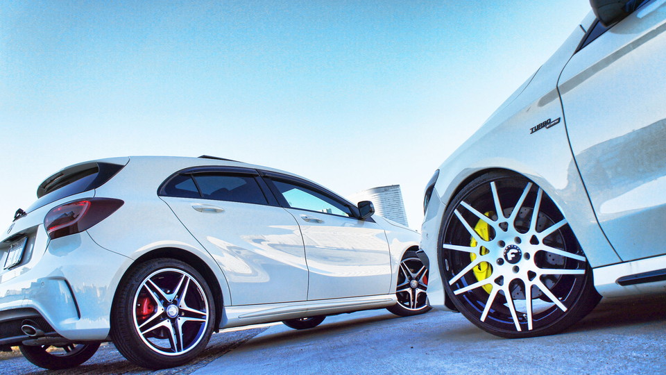 キャリパー塗装施工事例：ベンツW176Aクラス純正キャリパー塗装　COLOR:#001 Italian losso solid＆D-DASHブレーキパット装着 IMG9_930_ygfXPE_sub5.jpg